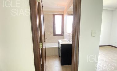 Casa en alquiler en El Golf, Nordelta