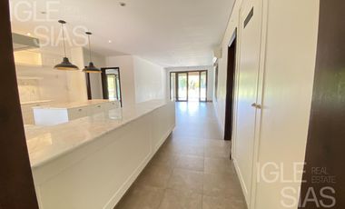 Casa en alquiler en El Golf, Nordelta