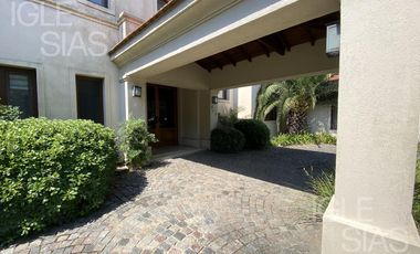 Casa en alquiler en El Golf, Nordelta