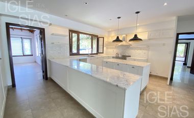 Casa en alquiler en El Golf, Nordelta