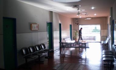 Edificio Comercial - Villa Dominico