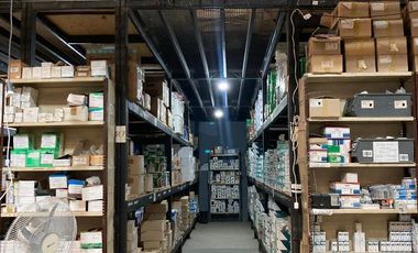 Excelente depósito/galpón con oficinas a estrenar  - Av. Capdevila Y Colectora norte, Circunvalación