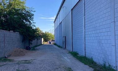 Excelente depósito/galpón con oficinas a estrenar  - Av. Capdevila Y Colectora norte, Circunvalación