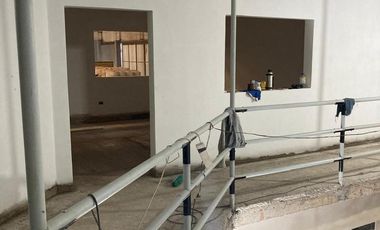 Excelente depósito/galpón con oficinas a estrenar  - Av. Capdevila Y Colectora norte, Circunvalación