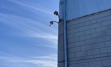 Excelente depósito/galpón con oficinas a estrenar  - Av. Capdevila Y Colectora norte, Circunvalación