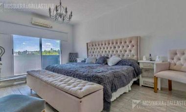 Disponible en temporada. Casa en San Gabriel a laguna con muelle.