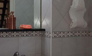 DUPLEX EN EXCELENTE ESTADO A MTS DE AV. ALTE. BROWN