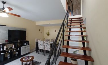 DUPLEX EN EXCELENTE ESTADO A MTS DE AV. ALTE. BROWN