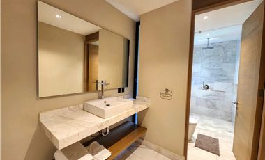 CASA EN VENTA, AVNDARO