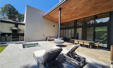 CASA EN VENTA, AVNDARO