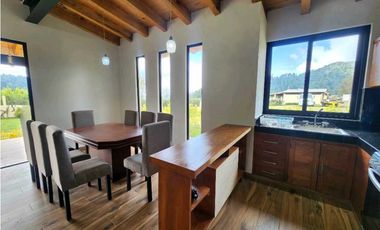 Casa en Renta, Saucos Valle de Bravo