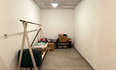 CASA 5 AMBIENTES EN VENTA, PARQUE EXALTACION