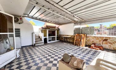 Venta Casa y Galpón. Altura Buenos Aires al 3000. Rosario.