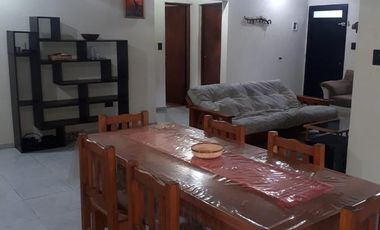 Venta de Excelente Casa 3 ambientes c/cochera - 400m2 Totales -  Costa Del Este