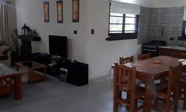 Venta de Excelente Casa 3 ambientes c/cochera - 400m2 Totales -  Costa Del Este