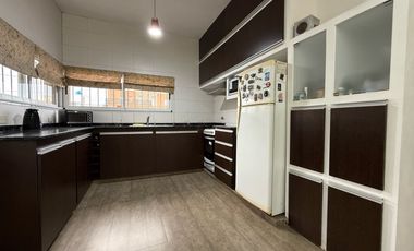 VENTA CASA 2 DORMITORIOS EN EL MOLINO, ROLDAN