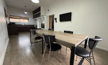 VENTA CASA 2 DORMITORIOS EN EL MOLINO, ROLDAN