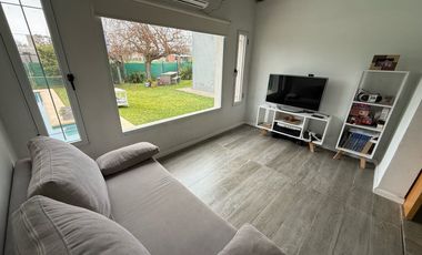 VENTA CASA 2 DORMITORIOS EN EL MOLINO, ROLDAN