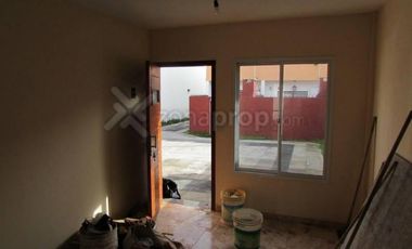 TRIPLEX A ESTRENAR EN VENTA DE 4 AMBIENTES EN SAN BERNARDO OPORTUNIDAD