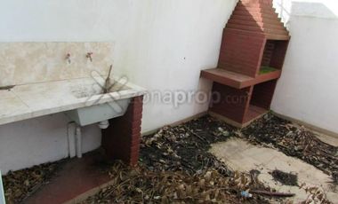 TRIPLEX A ESTRENAR EN VENTA DE 4 AMBIENTES EN SAN BERNARDO OPORTUNIDAD