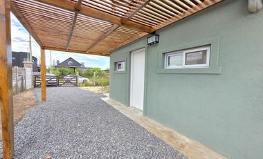 Casa en VENTA, reciclada completamente en Ingeniero Maschwitz.