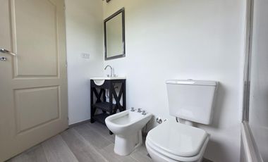 Casa en VENTA, reciclada completamente en Ingeniero Maschwitz.