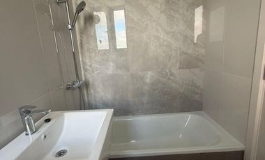 Departamento 2 ambientes - Vista panoramica al rio - Cochera y baulera