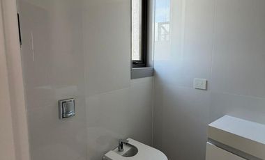 Departamento 2 ambientes - Vista panoramica al rio - Cochera y baulera