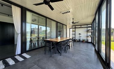 VENTA CASA 2 DORMITORIOS CON QUINCHO Y PILETA EN TDS1, ROLDAN