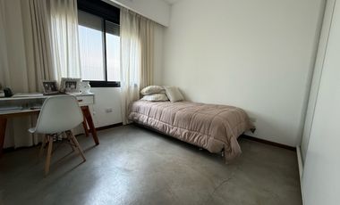 VENTA CASA 2 DORMITORIOS CON QUINCHO Y PILETA EN TDS1, ROLDAN