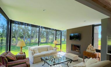 Venta - Casa 4 ambientes - Barrio Barrancas de San Benito