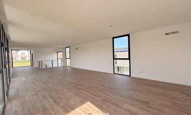 Excelente casa 3 dormitorios en Rumencó Joven