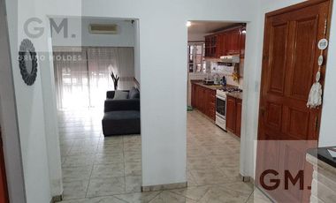 Excelente Departamento 4 ambientes