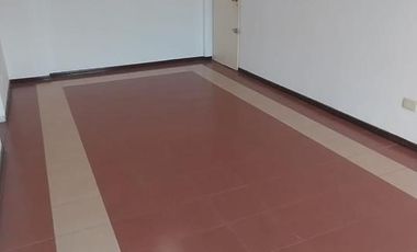 Departamento 4 ambientes en venta - APTO CREDITO -  Ezpeleta Este