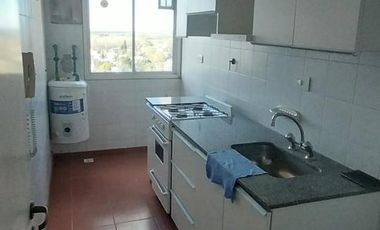 Departamento 4 ambientes en venta - APTO CREDITO -  Ezpeleta Este