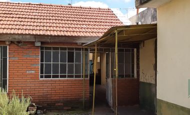 Terreno 8,66 x 62,75 mts  Lanús Este
