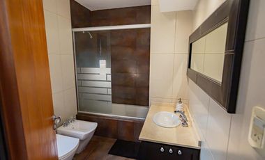 Venta / Permuta. Casa 3 dormitorios con pileta. Barrio Abierto Las Pérgolas. Soldini