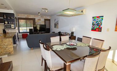 Venta / Permuta. Casa 3 dormitorios con pileta. Barrio Abierto Las Pérgolas. Soldini