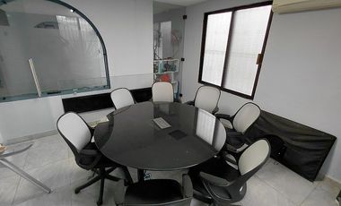 VENTA CASA PARA OFICINA O COWORK MERIDA