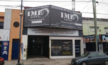 Excelente local con oficinas y depósito. Alquilado H/Agosto de 21- R. De Escalada