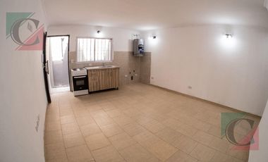 VENTA EN BLOCK – 9 Departamentos + 12 Cocheras o galpón
