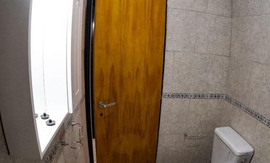 VENTA EN BLOCK – 9 Departamentos + 12 Cocheras o galpón