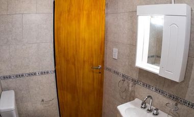 VENTA EN BLOCK – 9 Departamentos + 12 Cocheras o galpón
