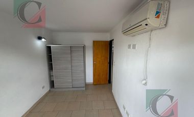 VENTA EN BLOCK – 9 Departamentos + 12 Cocheras o galpón