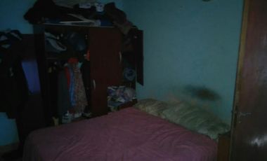 VENDE CASA DOS FAMILIAS