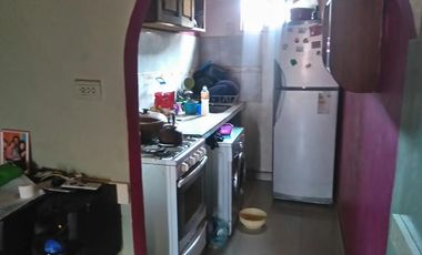 VENDE CASA DOS FAMILIAS