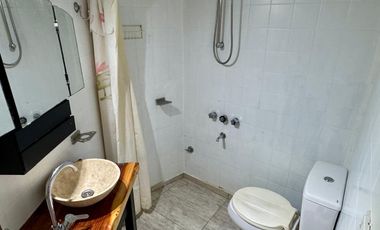 VENTA - DEPTO UN AMBIENTE EN SAN BERNARDO - A TRES CUADRAS DEL MAR.-