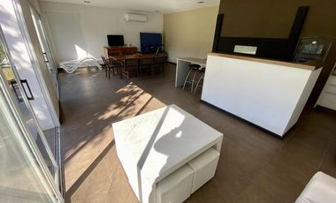 CASA 3 DORMITORIOS CON PILETA EN FISHERTON