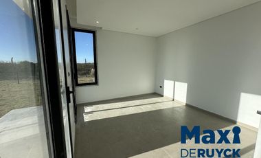 Casa a estrenar en Villalobos