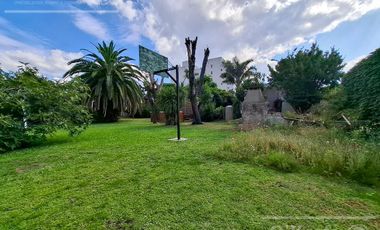 Casa 4 Ambientes en venta en Berazategui Centro - 300 m2 - Ideal primera vivienda